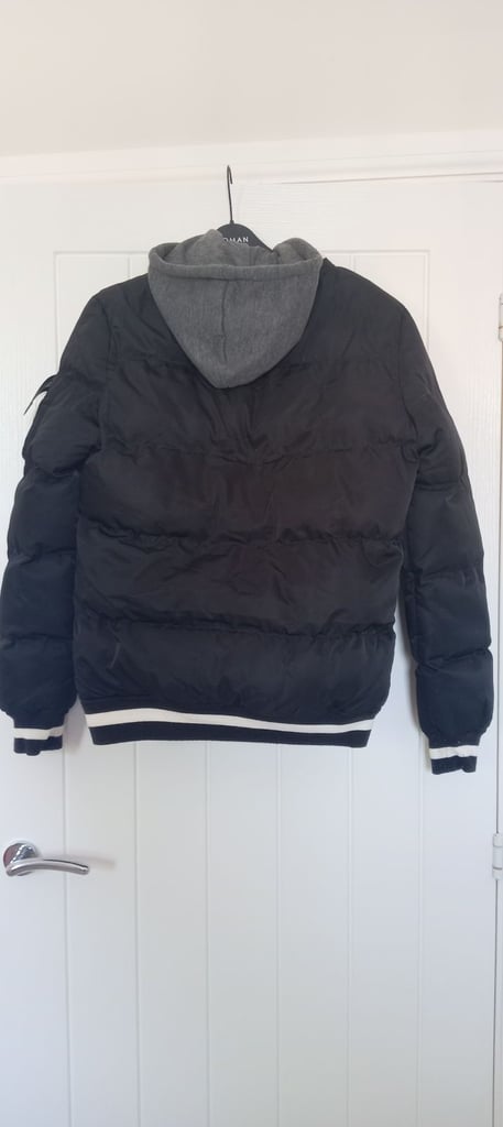 Men's Hooded/Padded Jacket ((Medium) 