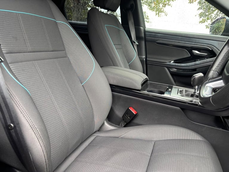  Land Rover Range Rover Evoque 2.0 D150 R-Dynamic FWD Euro 6 (s/s) 5dr Diesel Manual