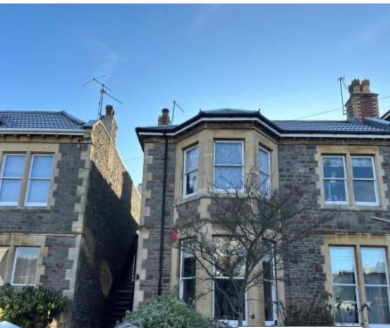 double room at redland available now 