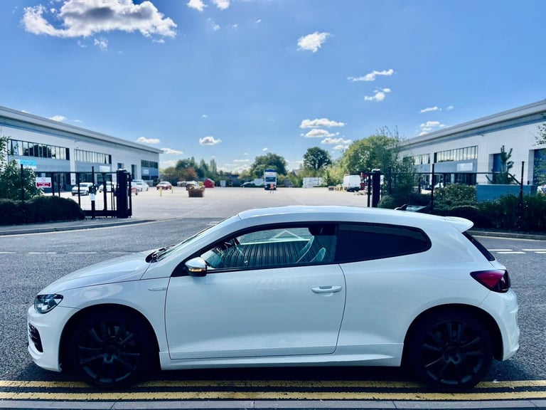 2015 Volkswagen Scirocco 2.0 TSI BlueMotion Tech R DSG Euro 6 (s/s) 3dr COUPE Petrol Automatic