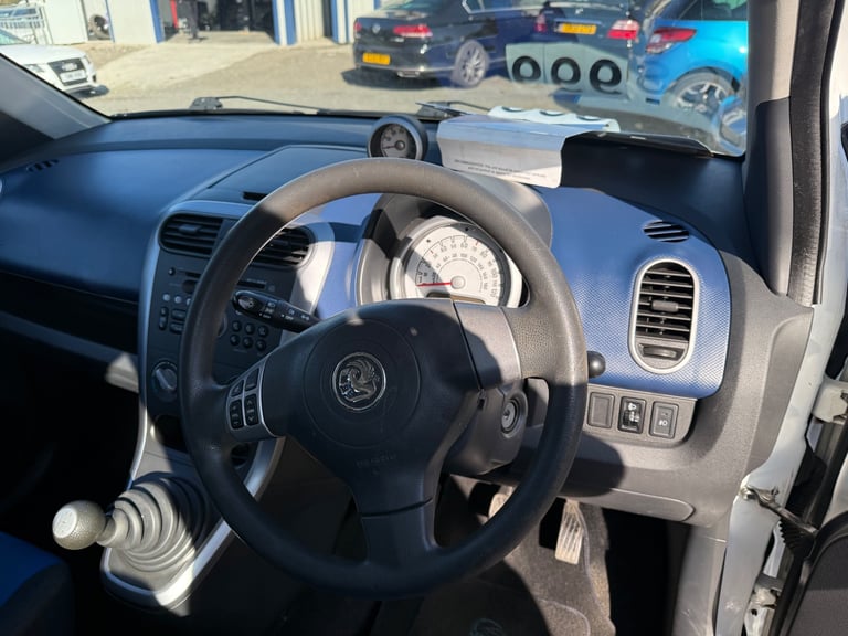 2010 Vauxhall Avila 1.2 Petrol £995