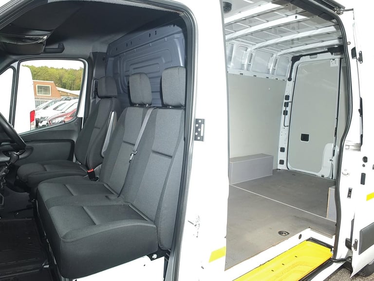 2021 Mercedes-Benz Sprinter 316 CDI 'Progressive' 160PS Euro 6, L2 H2 RWD 