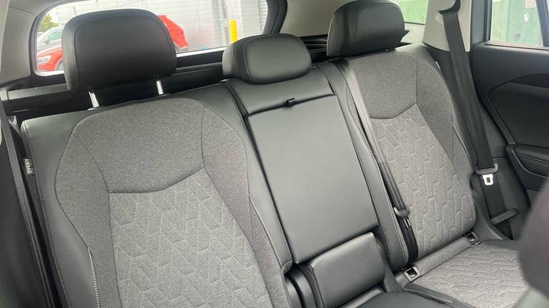2025 Volkswagen Touran 1.5 TSI eHybrid Match 5dr DSG6 Estate Estate Hybrid Automatic