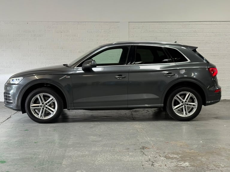 2017 Audi Q5 2.0 TDI S line SUV 5dr Diesel S Tronic quattro Euro 6 (s/s) (190 ps) ESTATE Diesel A...