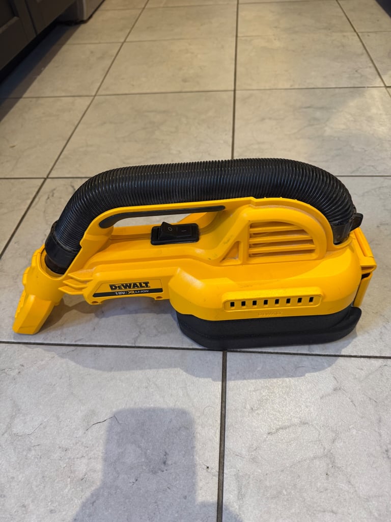 Dewalt hoover 18v DCV517