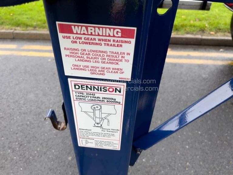 DENNISON SLIDING SKELETAL TRAILER