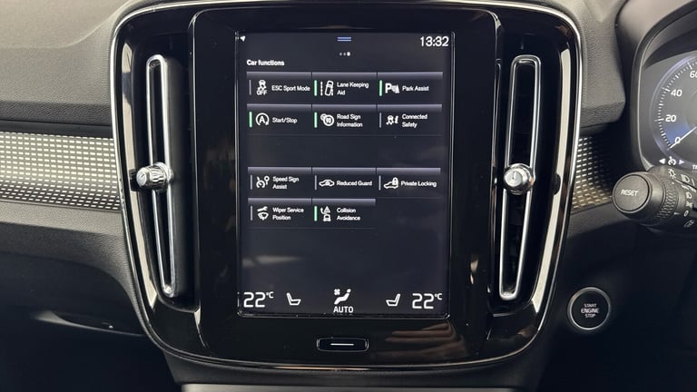 2020 Volvo XC40 T3 R-Design SUV Petrol Manual