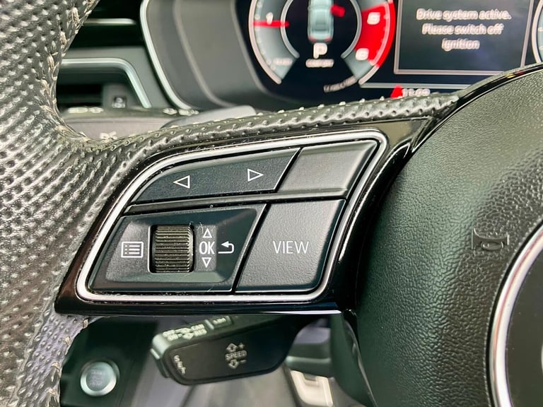 AUDI A4 2.0 TDI 30 Black Edition 2019
