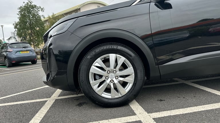 2022 Peugeot 3008 1.5 BlueHDi Active Premium Euro 6 (s/s) 5dr SUV Diesel Manual