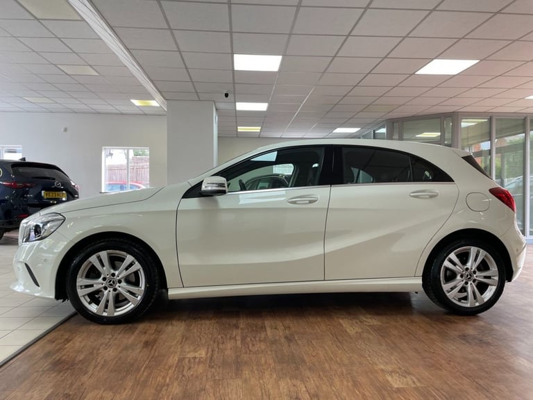 2017 Mercedes-Benz A-Class 2.1 A200d Sport (Premium Plus) Hatchback 5dr Diesel 7G-DCT Euro 6 (s/s...
