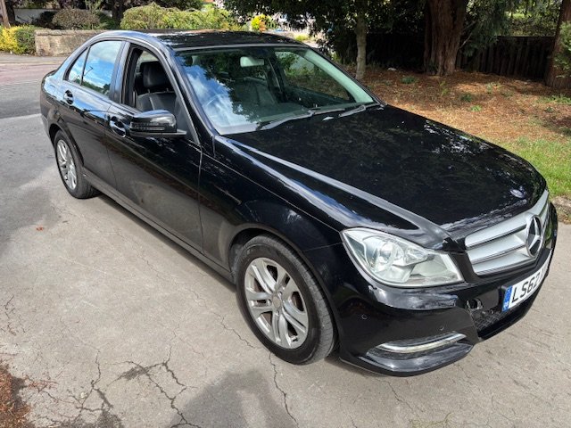 image for MERCEDES-BENZ C CLASS 2.1 C220 CDI BlueEfficiency Executive SE Black Auto Diesel
