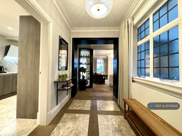 4 bedroom flat in Chiltern Court, London, NW1 (4 bed) (#2579302)