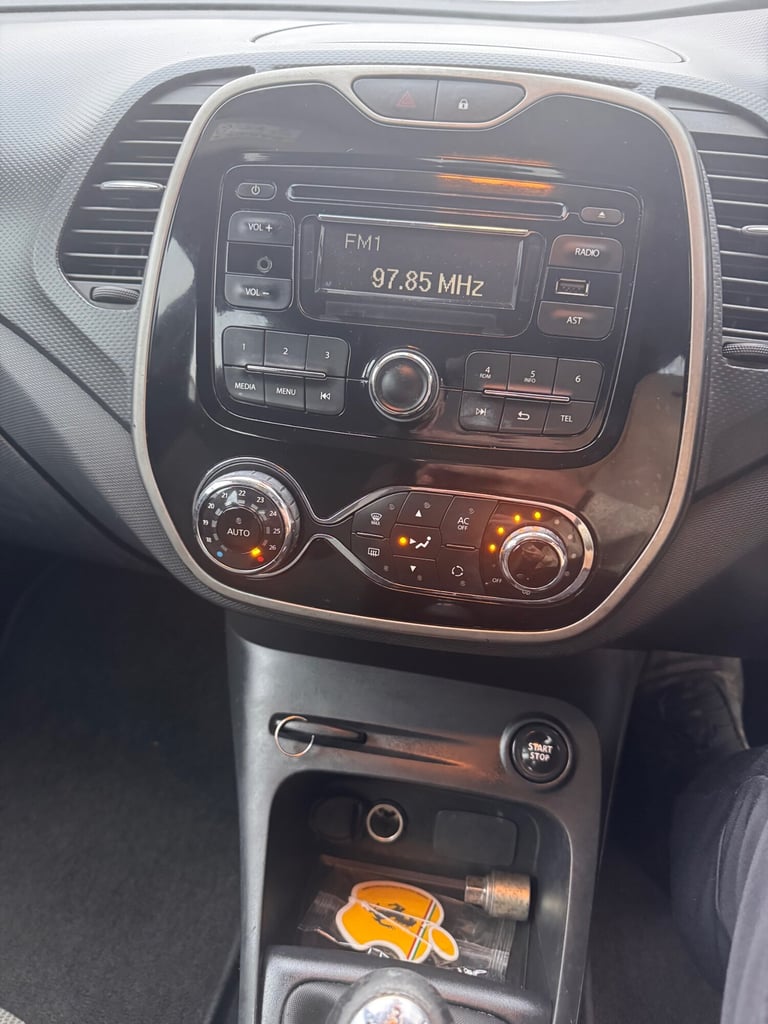 2013 Renault Captur 0.9 TCE 90 Expression+ Energy 5dr HATCHBACK Petrol Manual