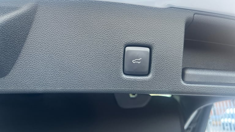 2025 Ford Kuga 2.5 PHEV Active 5dr CVT Estate Estate Hybrid Automatic