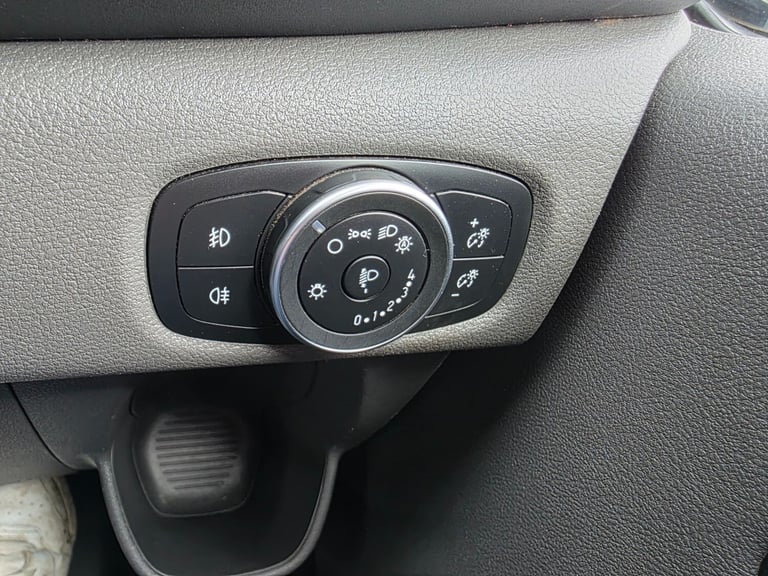 2022 Ford Transit Custom 2.0 EcoBlue 130ps L2 Low Roof Trend Van PANEL VAN Diesel Manual