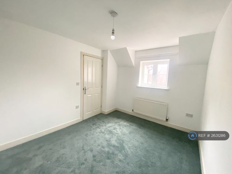 3 bedroom house in Carbis Avenue, Grimsargh, Preston, PR2 (3 bed) (#2631286)
