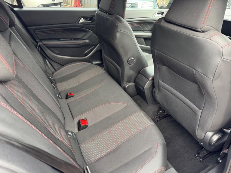 2018 Peugeot 308 1.2 PureTech GT Line Euro 6 (s/s) 5dr HATCHBACK Petrol Manual