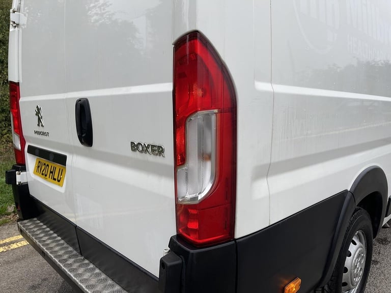 2020 Peugeot Boxer 2.2 BlueHDi 435 Professional L4 H2 Euro 6 (s/s) 5dr PANEL VAN Diesel Manual