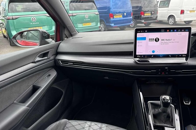 2024 Volkswagen Golf 1.5TSI 150PS Hatch Ã¢Â­ÂBlack Pack, Sunroof, DCC, Keyless, Winter Pack, To ...