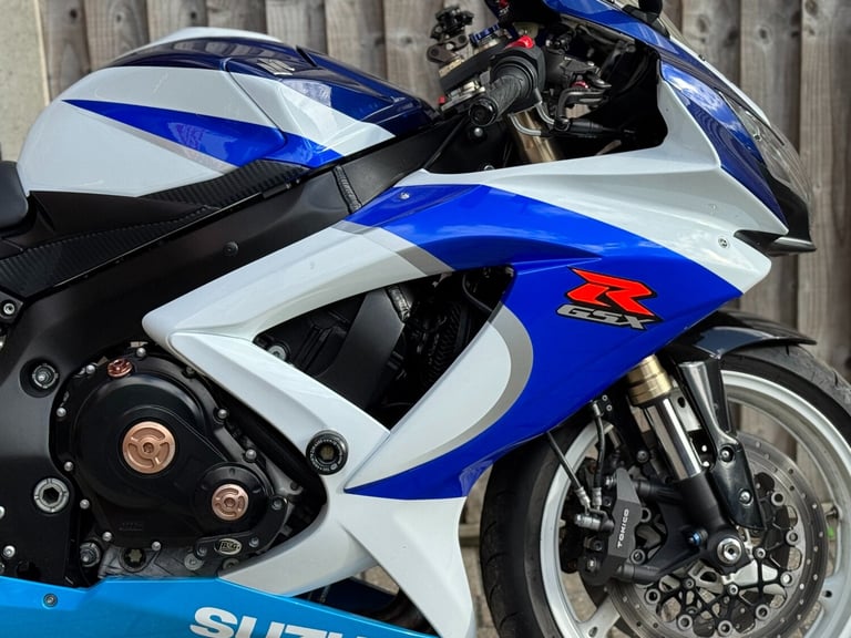 SUZUKI GSXR 600 K9 2011 (60) 25TH ANNIVERSARY EDITION + NUMBER 12/25 MADE TOTAL