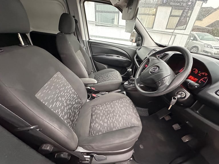 2016 Vauxhall Combo 1.3 CDTi 2300 ecoFLEX 16v Panel Van 3dr Diesel Manual FWD