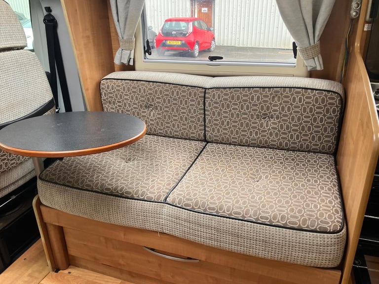 Autotrail XL 670B Fixed Bed 2010 Fiat Ducato 4 Berth 