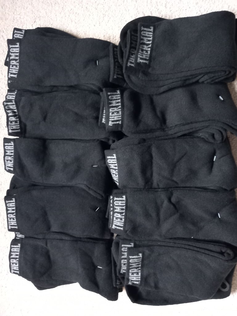 image for £6 for 20 pairs of New Thermal insulated socks