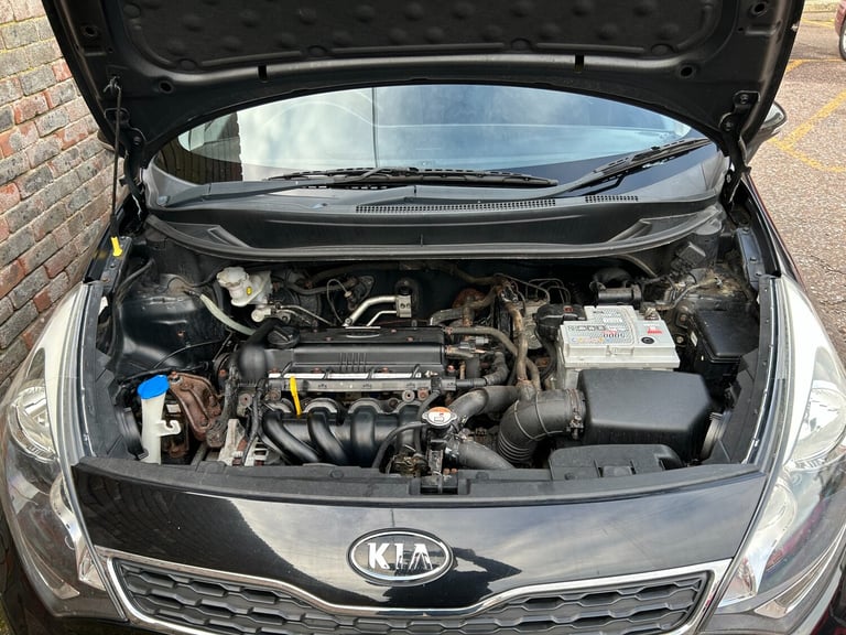 2011 Kia Rio 1.4 2 Hatchback 5dr Petrol Manual Euro 5 (107 bhp) Petrol