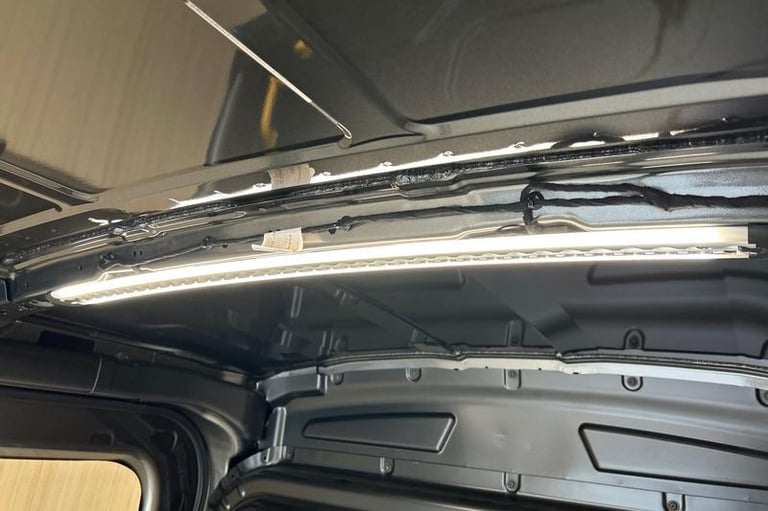 2025 Ford Transit 350 Limited AUTO L3 H2 LWB Medium Roof FWD 2.0 EcoBlue 165ps, AIR CON, CRUI Pan...