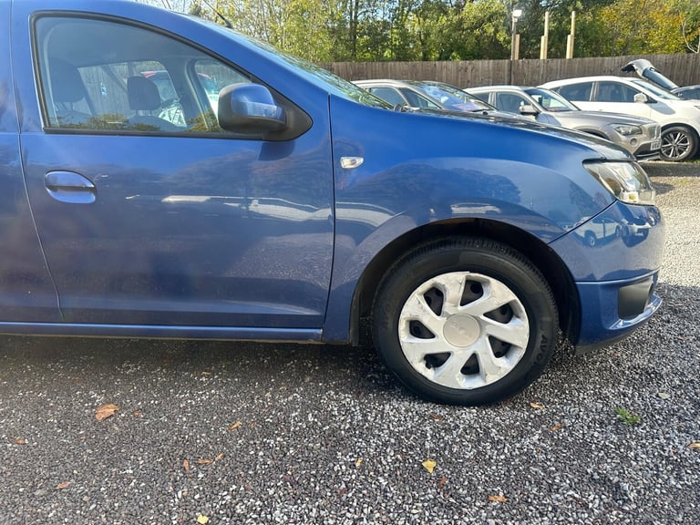 2013 Dacia Sandero 0.9 TCe Laureate Euro 5 5dr HATCHBACK Petrol Manual