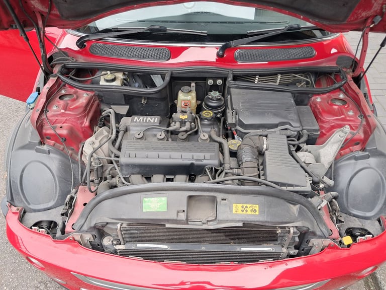 Mini One, Hatchback, 2005, Manual, 1598 (cc),3 doors - Image 9