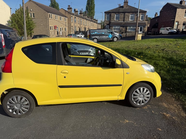 Peugeot, 107, Hatchback, 2007, Manual, 998 (cc), 3 doors