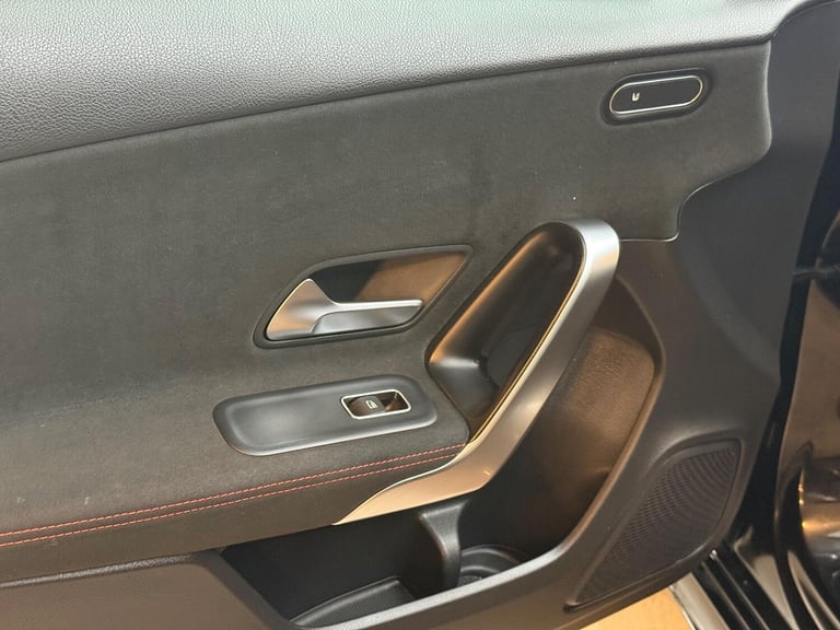 2019 Mercedes-Benz A-Class 1.5 A180d AMG Line (Executive) 7G-DCT Euro 6 (s/s) 5dr HATCHBACK Diese...