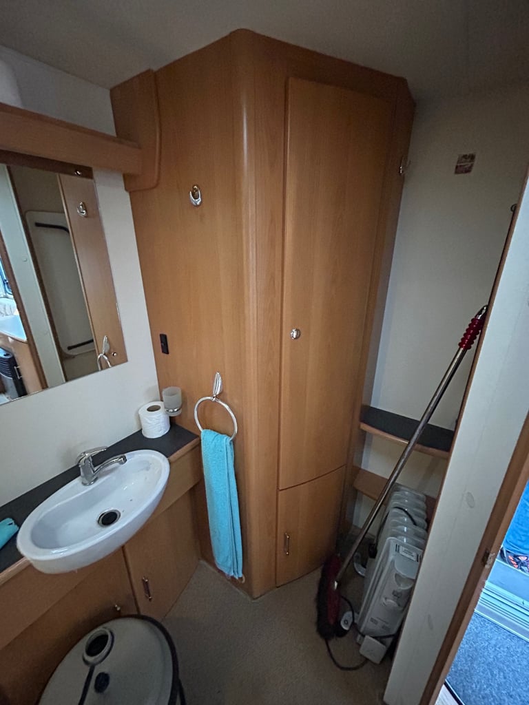 2010 Compass corona 