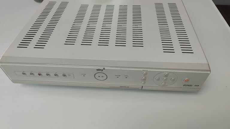 image for Sky +Box Amstrad DRX280 80GB Satellite TV Receiver Set Top Box White