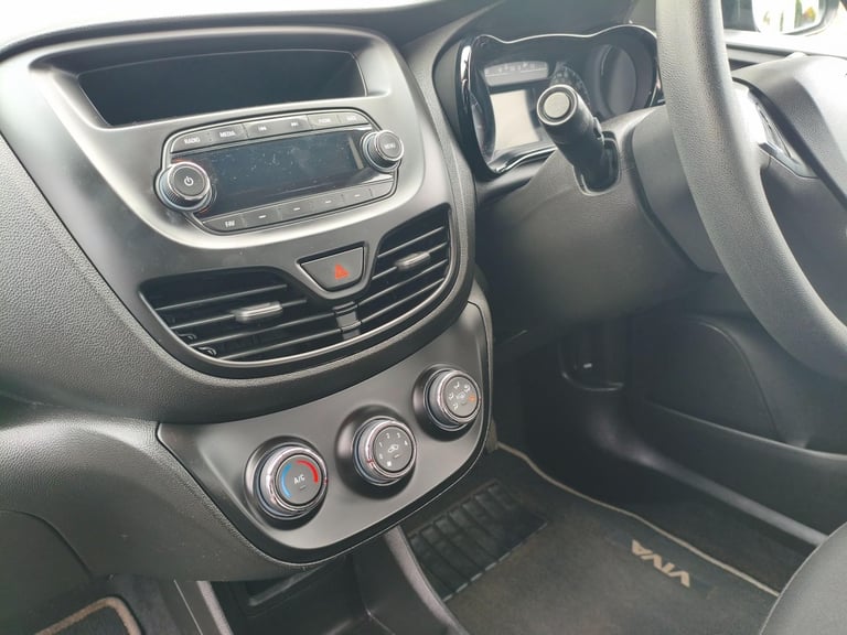 2017 Vauxhall Viva Se | Petrol | Manual | Hatchback | ULEZ | Grey Hatchback Petrol Manual