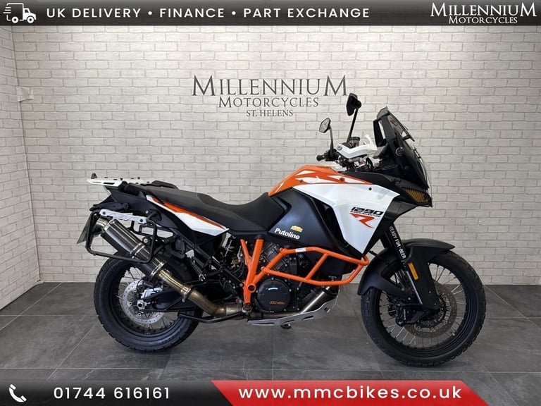2018 KTM 1290 SUPER ADVENTURE R FINISHED IN WHITE WITH 11425 MILES.