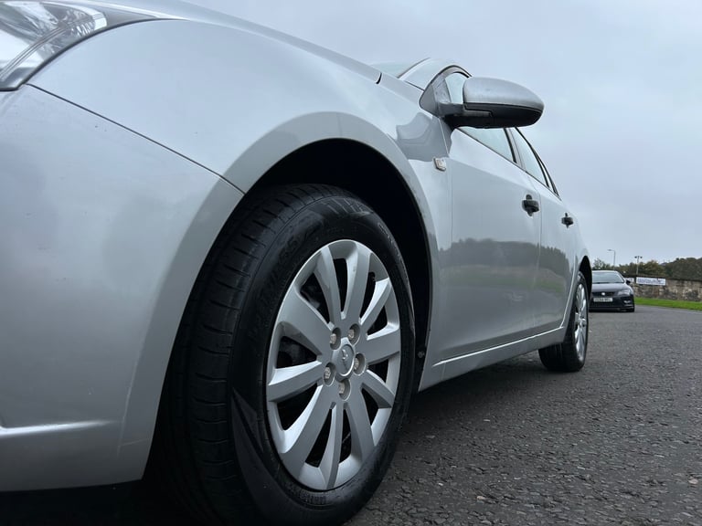 CRUZE 1.6 PETROL 73K MOT 02/26 READY TO TRAVEL 