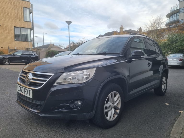 Volkswagen, TIGUAN, Estate, 2010, Manual, 1968 (cc), 5 doors
