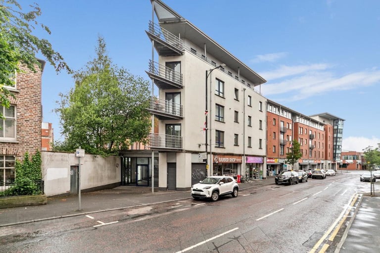 Very Secure Carpark for rent, Shaftsbury Square, City Centre Belfast Car Park