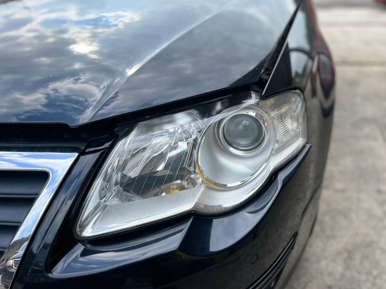 VW PASSAT B6 PASSENGER HEADLIGHT HALOGEN 2006