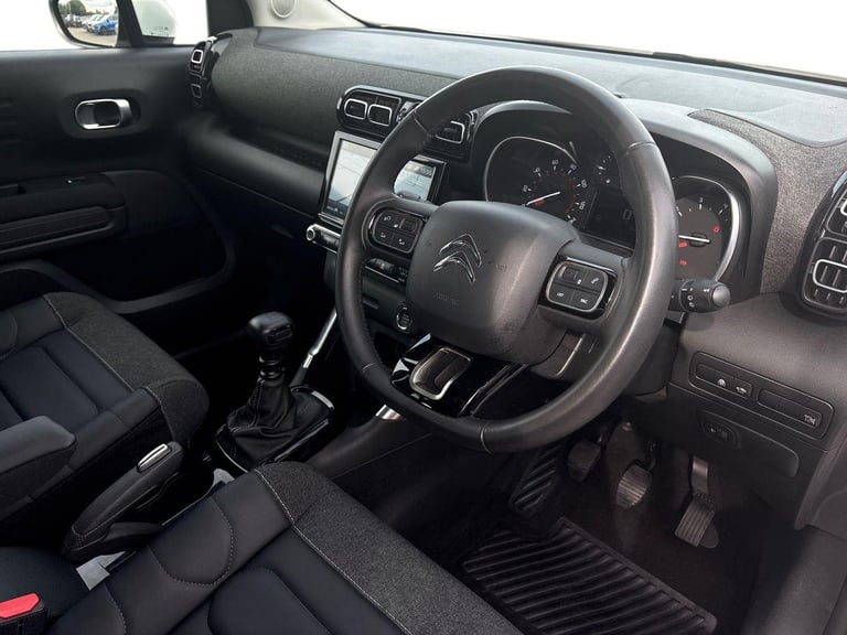 2021 Citroen C3 Aircross 1.2 PureTech 110 Shine Plus 5dr Hatchback PETROL Manual