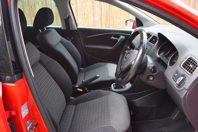 VOLKSWAGEN POLO 1.4 TDI BlueMotion Tech Match Red Manual Diesel 2016