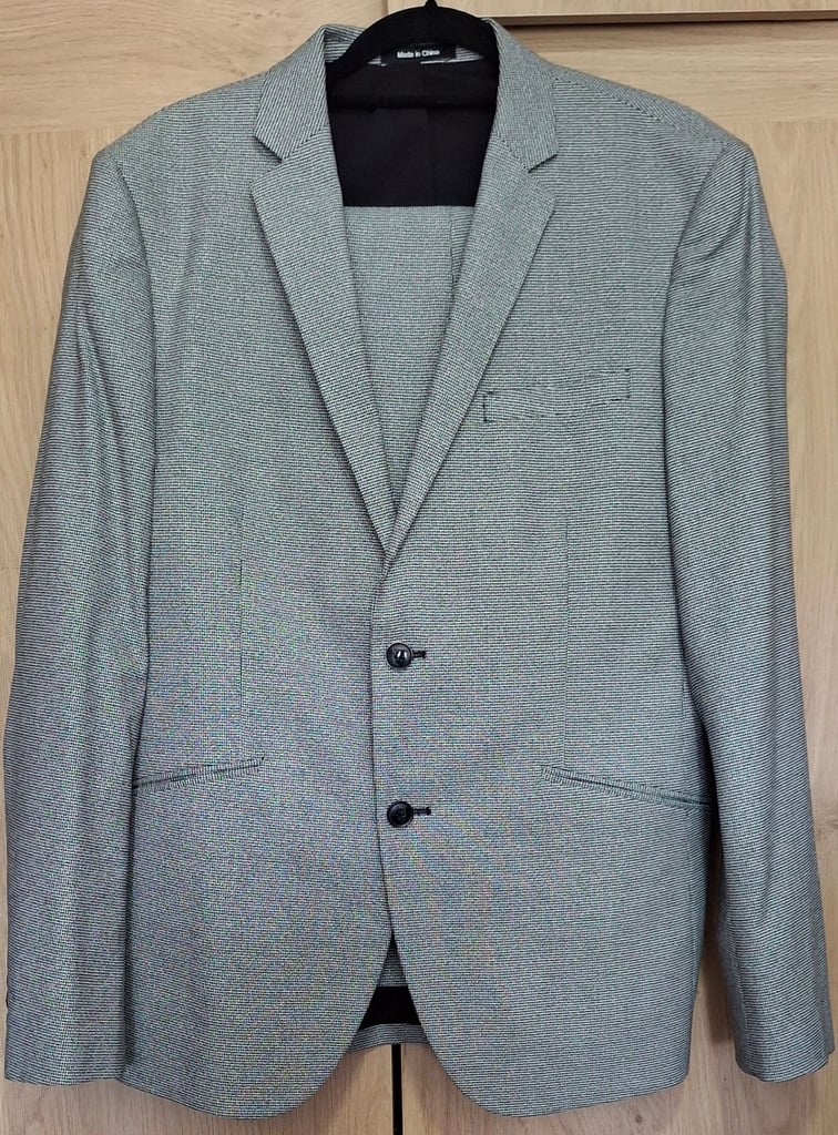 image for Mens 2pc suit 