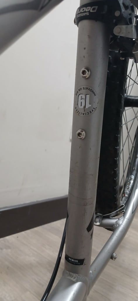 Men's Rockhopper sport Specialized bike