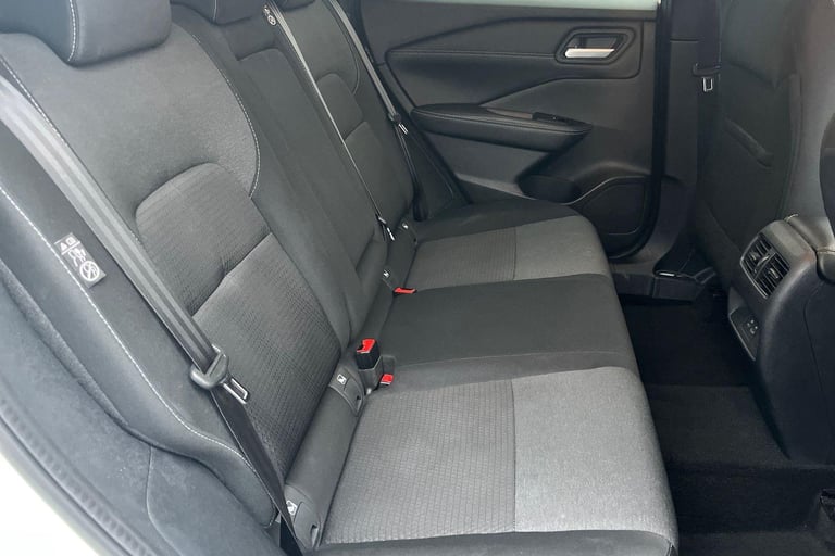 2022 Nissan Qashqai 1.3 DiG-T MH N-Connecta 5dr Hatchback Petrol Manual