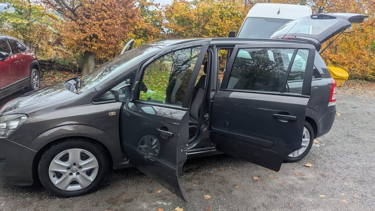 2013 Vauxhall Zafira 1.7 CDTi ecoFLEX Exclusiv [110] 5dr MPV Diesel Manual