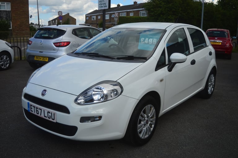 2018 Fiat Punto POP PLUS 5-Door Petrol