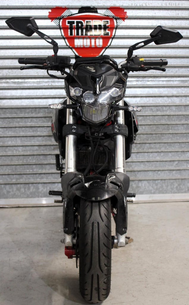 2018 18 Benelli Tornado TNT 125 LEARNER LEGAL TRADE SALE NEW MOT 8576miles BLACK