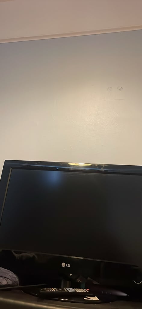 LG flatscreen tv 